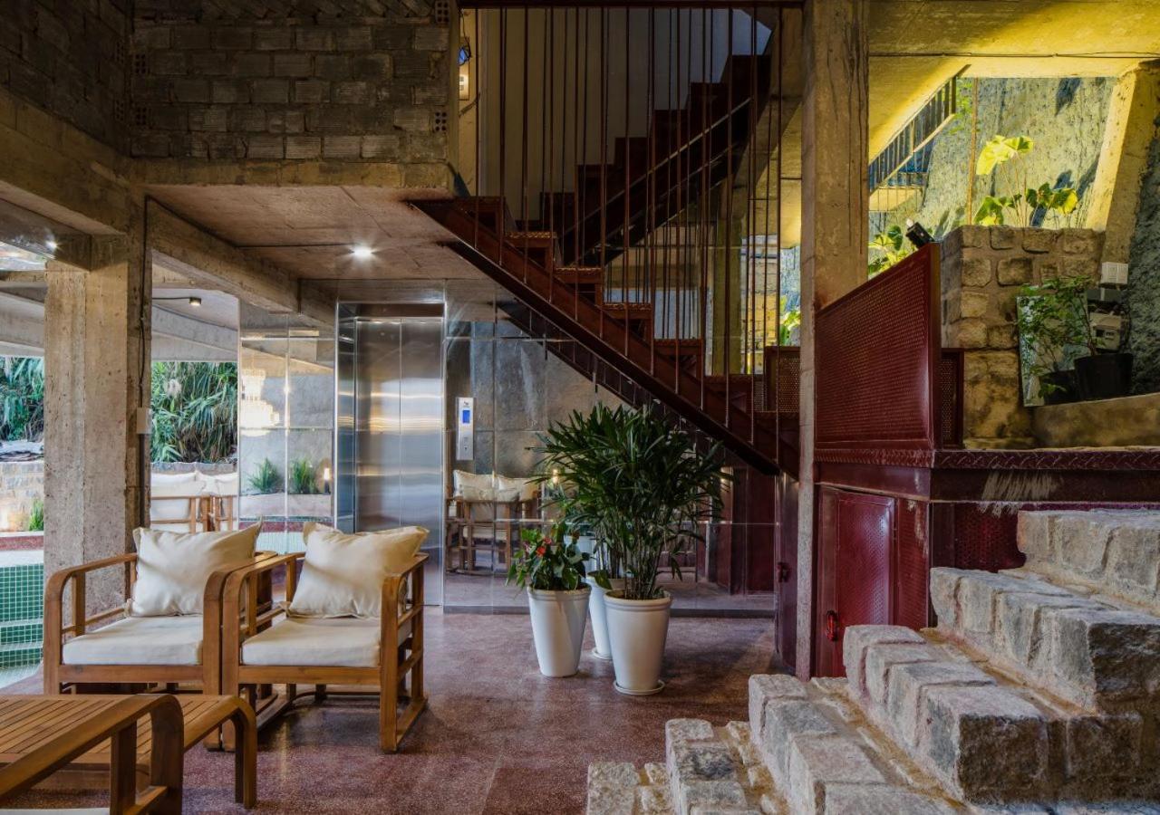 Sunshine Laputa Hotel Да Лат Екстериор снимка